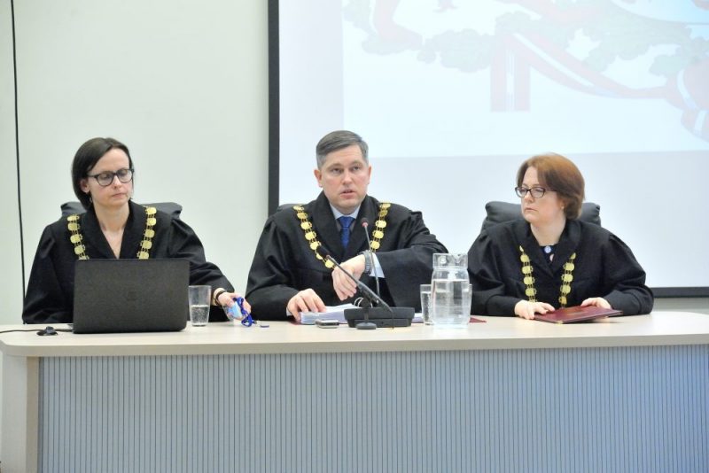 Tiesa nolasa spriedumu Zolitūdes traģēdijas lietā, kad sagruva “Maxima” veikals un bojā gāja 54 cilvēki, 18.02.2020.