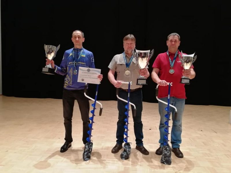 Vitālijs Stadničenko (no kreisās), Harri Nikula, Raimonds Kinerts.