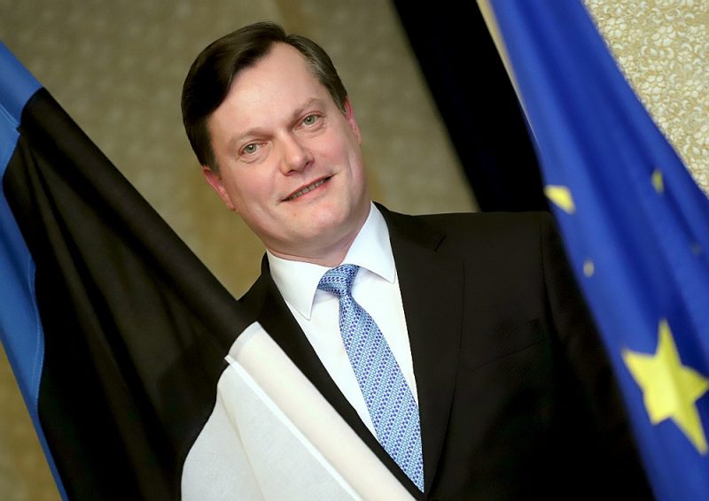 Arti Hilpuss: “Kā vienu no svarīgākajām Igaunijas valdības prioritātēm jāpiemin rūpes par demogrāfiju. Lai dzimtu vairāk bērnu, lai cilvēki neatstātu valsti un sāktu atgriezties.”