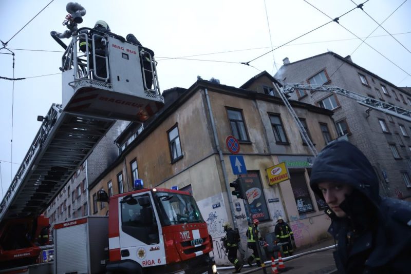 Ugunsgrēks Krišjāņa Valdemāra ielā