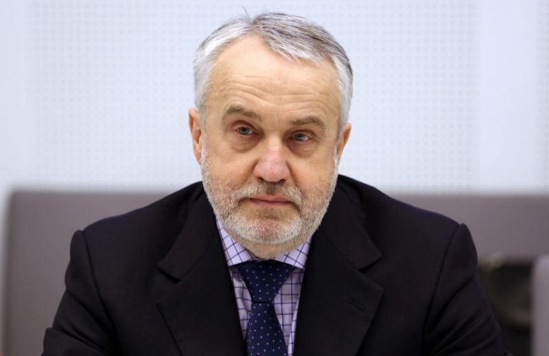 Andris Šķēle.