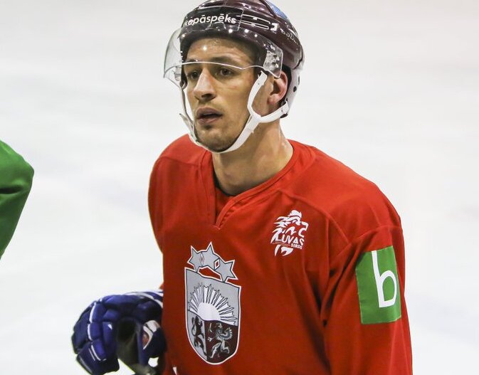 Rolands Vīgners Francijas čempionātā nodemonstrēja roku veiklību.