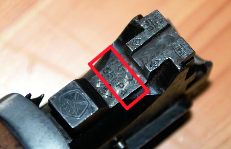Uz ‘Iž-27’ bises stobra ir atzīme, ka pieļaujamais spiediens stobrā ir 65 MPa.