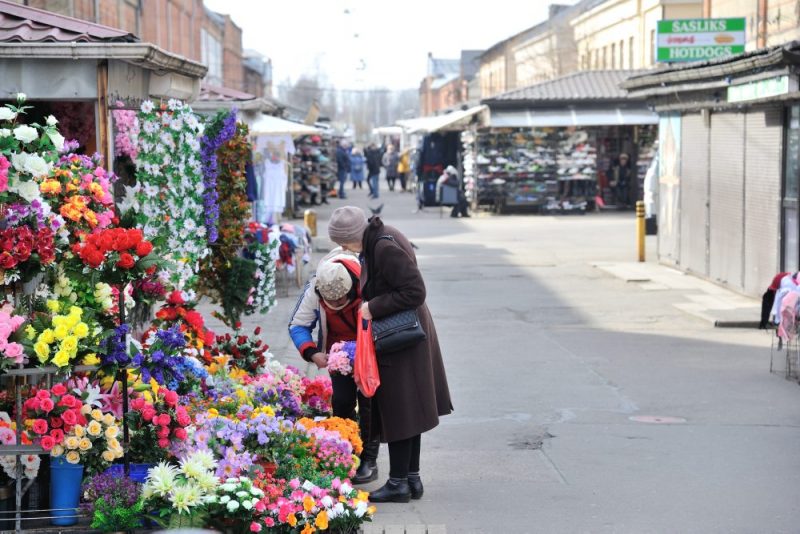 Autoosta, dzelzceļa stacija un Centrāltirgus 24. martā, kad turpinās ārkārtas situācija Covid-19 dēļ