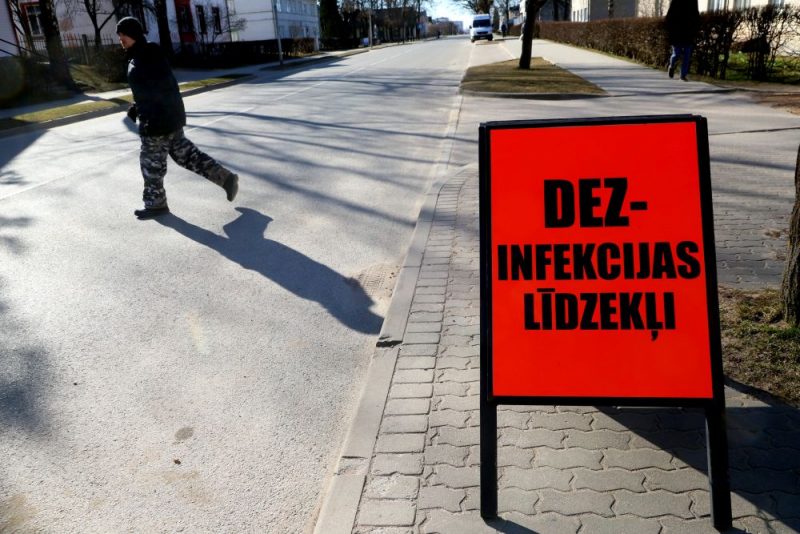 Gulbene un Balvi Covid-19 izplatības draudu laikā 2020. gada 31. martā.
