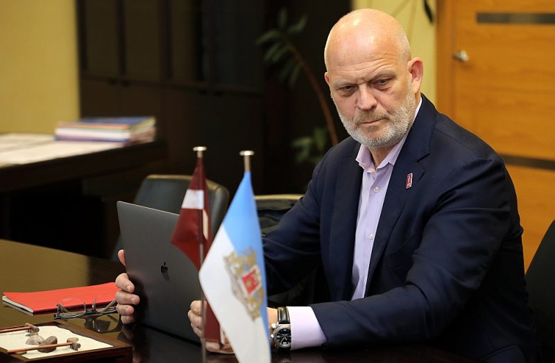 Latvijas hokeja federācija un tās ģenerālsekretārs Viesturs Koziols turpina darbu arī krīzes situācijā.