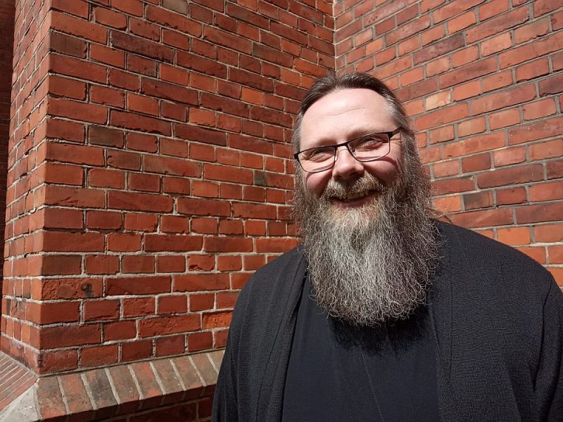Jānis Bitāns: “Liepājā pastāv cieša dažādu konfesiju draudžu, garīdznieku un pilsētas vadības sadarbība.”
