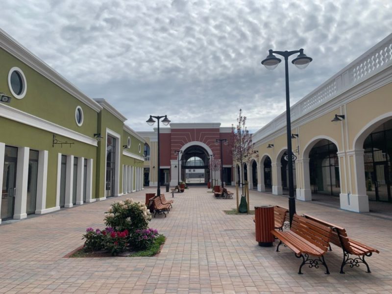 “Via Jurmala Outlet Village”