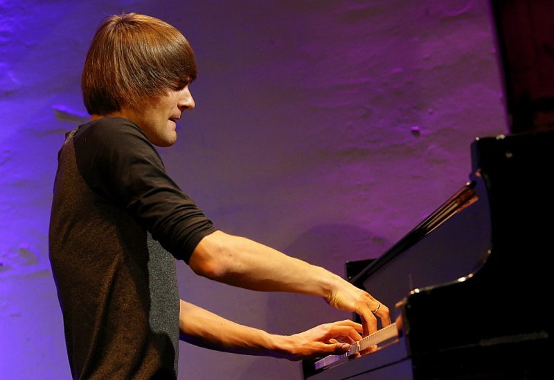 Panākumus nodrošināja ne tikai pianista Vestarda Šimkus virtuozitāte, bet arī radošais vērīgums un sapratne.