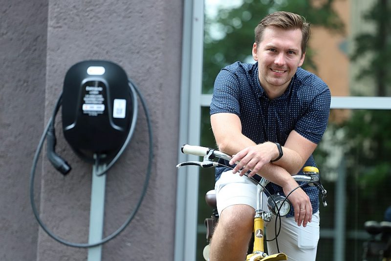 Kārlis Mendziņš: “NAP nav slikts, bet, līdzko jāpieņem lēmumi, mēs paņemam “nap” (latviski – nosnaužamies)”.