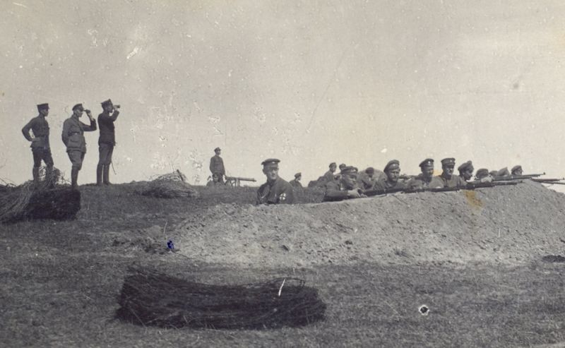 5. Cēsu kājnieku pulka karavīri Prigorod-Krasnoje apkārtnē. Latgales fronte, 1920. gada jūnijs–jūlijs.