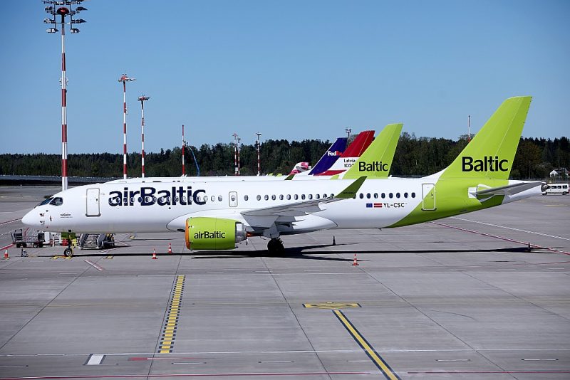 Covid-19 novedusi dīkstāvē ne tikai darbiniekus, bet arī lidmašīnas un aviokompānijas. Ir skaidrs, ka visas no tām gaisā pēc krīzes nepacelsies.