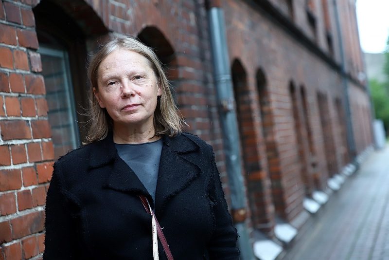Mārīte Kurpniece: “Visvairāk sāp sirds par to veidu, kā valsts uzņēmuma ierēdņi liek atstāt dzīvokli, kurā esmu nodzīvojusi ilgus gadus.”