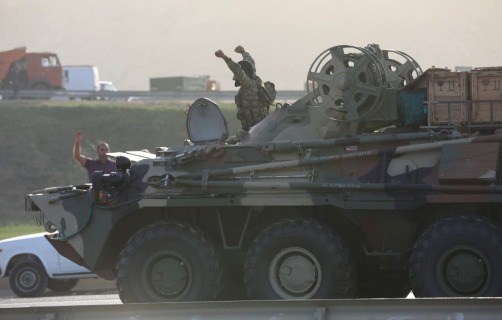 Militāra tehnika Azerbaidžānas ielās 27.septembrī.