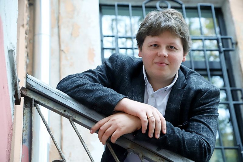 Aivis Greters: “Vislielākais gandarījums – ja priekšnesums izdevies pašu iekšējā vērtējumā, ja ovācijas pēc koncerta ir liecība, ka cilvēki sadzirdējuši mūsu stāstu.”