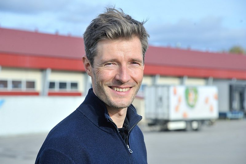 AS “Balticovo” valdes loceklis Toms Auškāps skaidro: “Šobrīd ar datorredzes palīdzību uzņēmumā tiek analizēta olu kvalitāte, vēl pirms olas nonāk pie gala pārbaudēm. Datorredzes risinājumi tiek izmantoti arī pie olu plēšanas iekārtas. Šobrīd pētām, kā varētu uzlabot vistu veselības kontroli un gaisa kvalitāti kūtīs, izvietojot bezvadu sensorus pat visnepieejamākajās vietās kūtīs.”