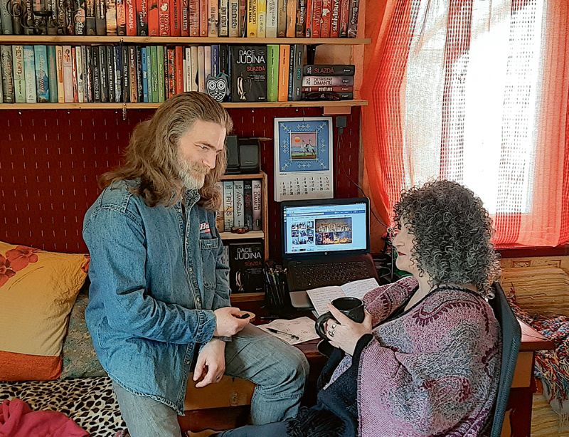 Rakstniece Dace Judina-Nīmane un komponists Arturs Nīmanis talantīgi izpaužas arī virtuvē.