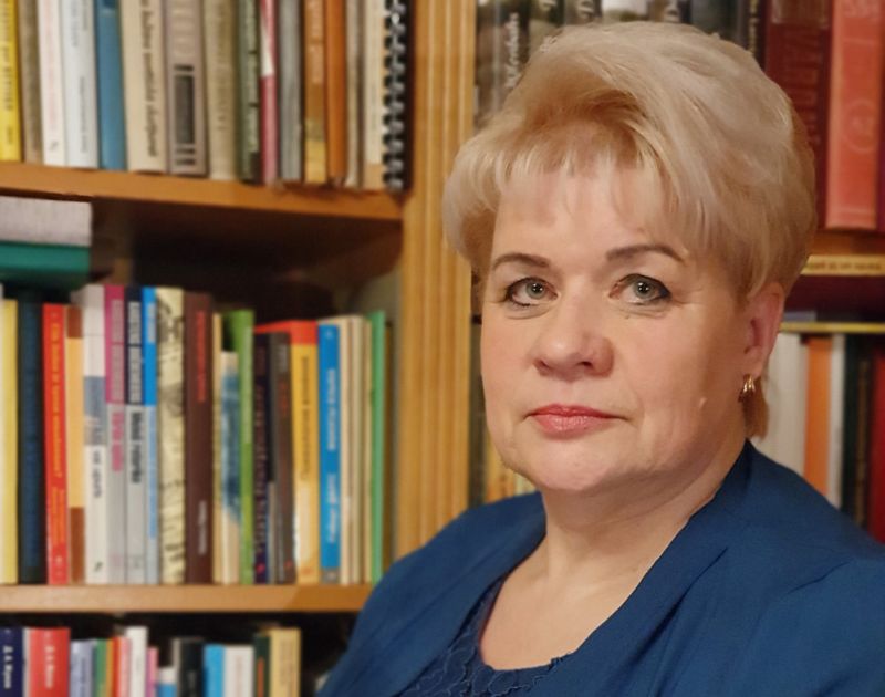 Bez jokiem lekcijās nevar – savā darbā pārliecinājusies Liepājas Universitātes pasniedzēja filoloģijas doktore Velga Laugale.