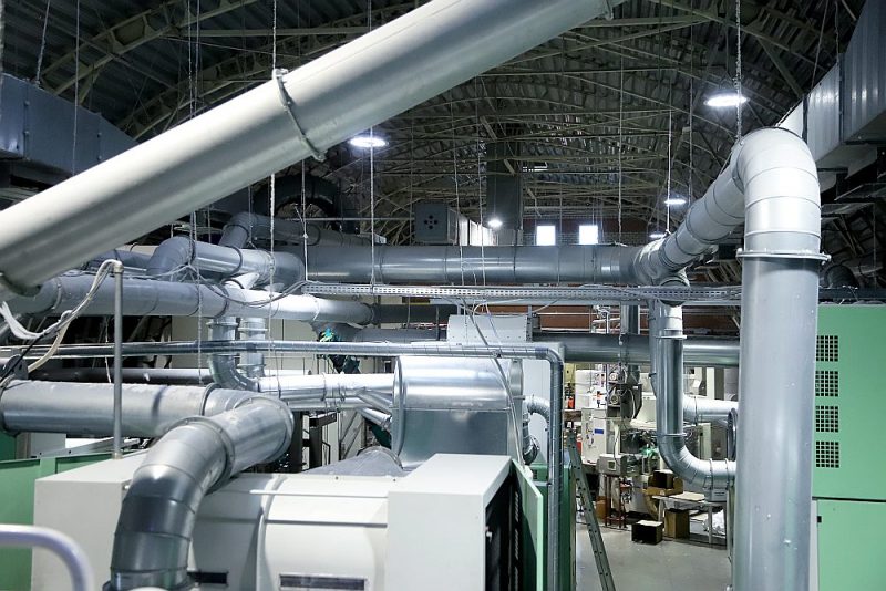 Eiropas Savienība un valdība prasa, lai lielie ražošanas uzņēmumi reizi četros gados veic energoauditu un uzlabo uzņēmumu energoefektivitāti, tomēr varētu uzdot jautājumu par to, vai valsts paredzētais atbalsts šiem pasākumiem būs pietiekams.