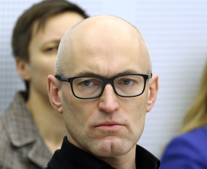 Veselības ministrs Daniels Pavļuts
