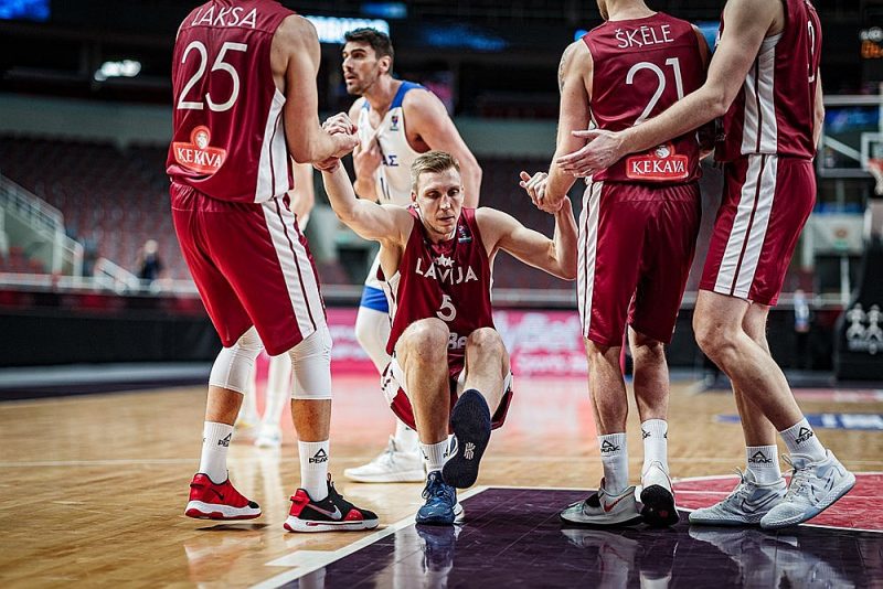 Latvijas basketbola dzīves vadītājiem būs jāpieņem gudri lēmumi, lai izlasei radītu iespējas atkal piecelties un realizēt lielo potenciālu.